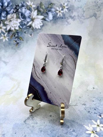 Kolczyki z cyrkoniami – eleganckie i nowoczesne