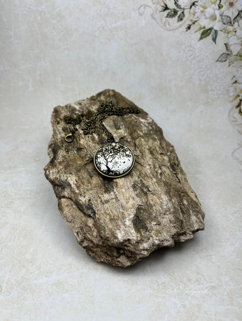 Eleganckie Naszyjniki - Vintage Dreams