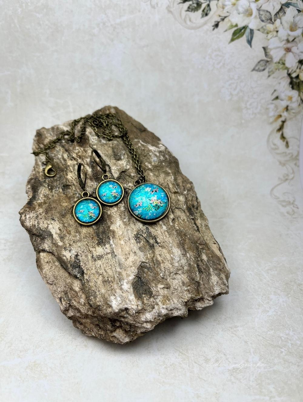 Elegancka Biżuteria - Vintage Dreams