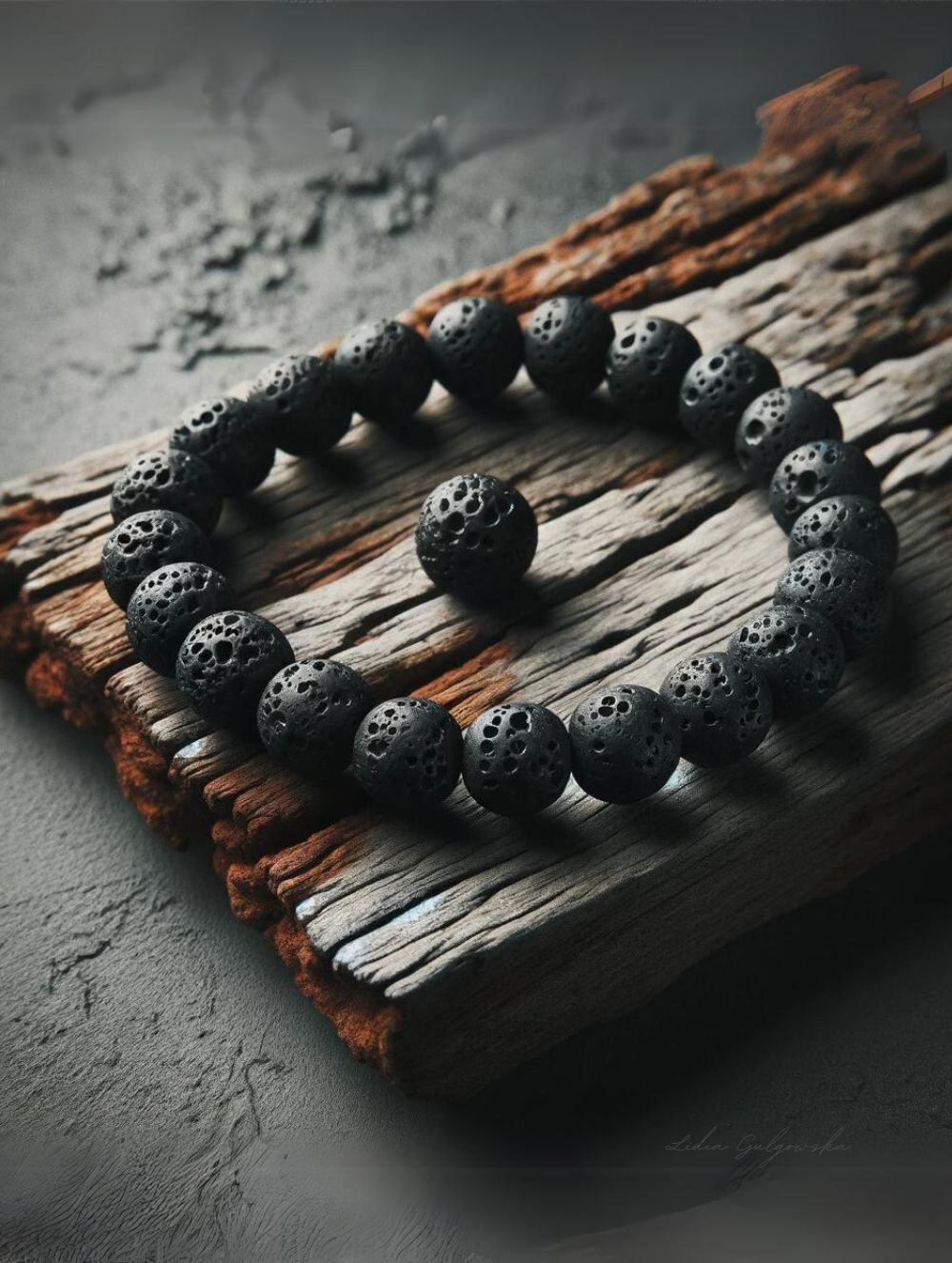 Bransoletka z Lawy Wulkanicznej